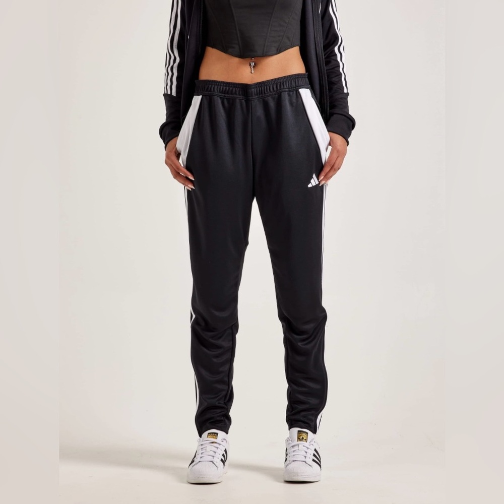 NWT Adidas Women's Tiro 24 Training Pants
